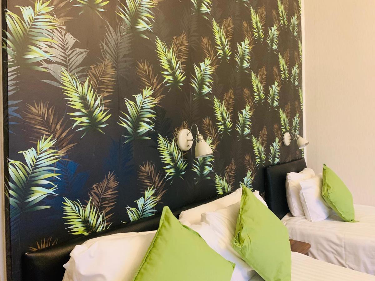 Four Oaks Hotel ลันดิดโน ภายนอก รูปภาพ